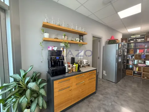 Spacious Office for Rent in Neapolis Center - 3