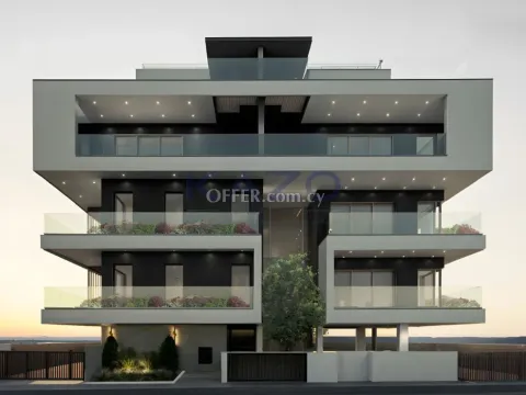 Modern Three Bedroom Apartment in Kato Polemidia - Main Photo