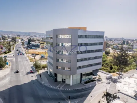 Spacious Office for Rent in Neapolis Center - Main Photo