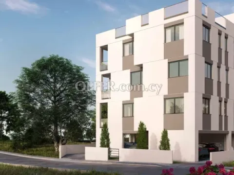 THREE BEDROOM APARTMENT IN PAPHOS CITY CENTER - Main Photo