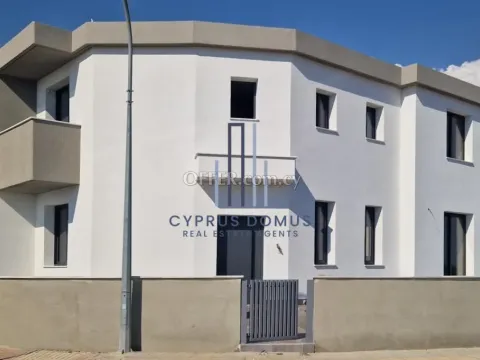 Completed Modern 3 Bedroom House in Vibrant Kato Polemidia - Main Photo