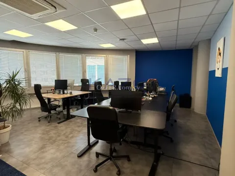 Spacious Office for Rent in Neapolis Center - 13