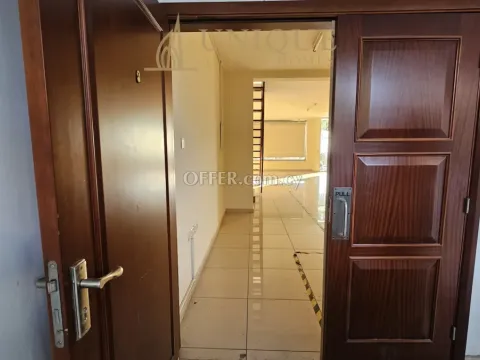Commercial property for rent Paphos - 11