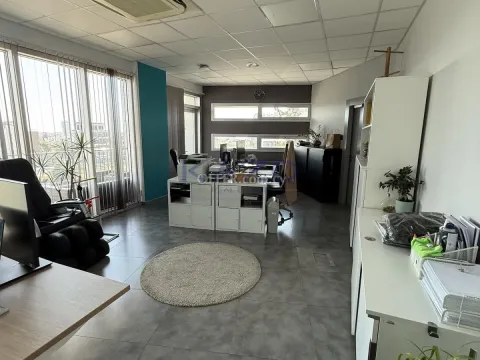 Spacious Office for Rent in Neapolis Center - 6