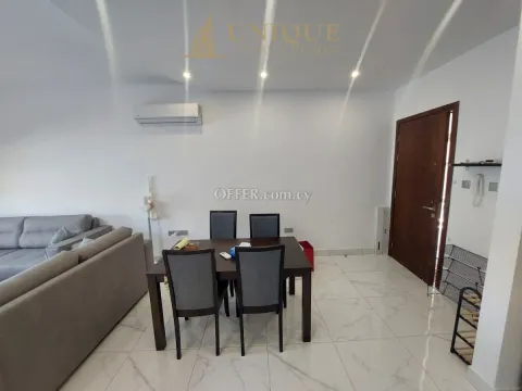 New Modern Ground floor Apartment in Tombs of the kings - Main Photo