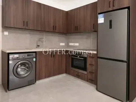 Modern Comfortable Spacious 2 Bedroom Apartment  in a Popular Area of  - Main Photo