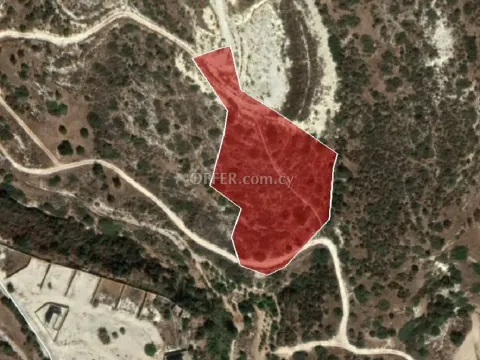 Development Land for sale in Agios Tychon, Limassol - Main Photo