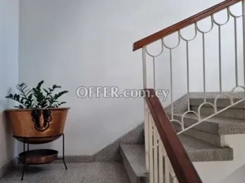 Spacious 3-bedroom apartment in excellent condition, with new electric - Main Photo
