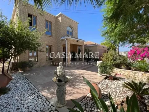 Detached 4-Bedroom House + Office in Kalithea, Nicosia - Main Photo