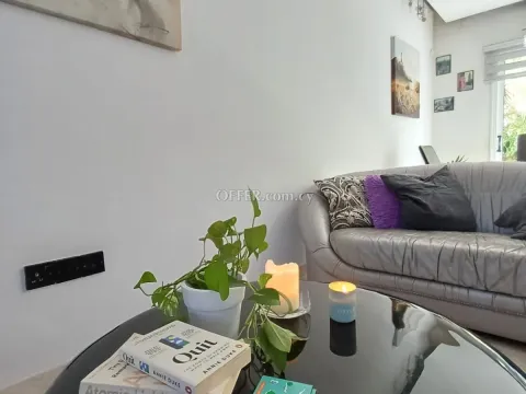 Fully Furnished Townhouse with Pool in Universal - Main Photo