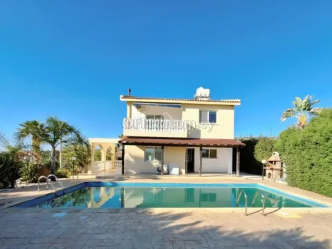 LUXURY 3-BEDROOM VILLA IN SEA CAVES, PEGEIA, PAPHOS - Main Photo