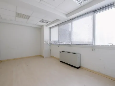 Office in Trypiotis Nicosia - 10