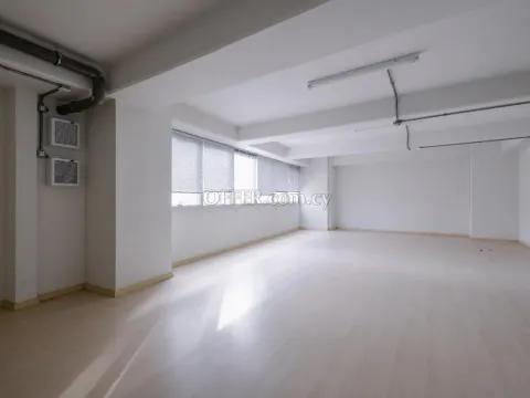 Office in Trypiotis Nicosia - 5