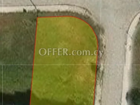 For Sale, Residential Plot in Lakatamia - Main Photo