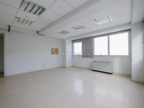 Office in Trypiotis Nicosia - 3