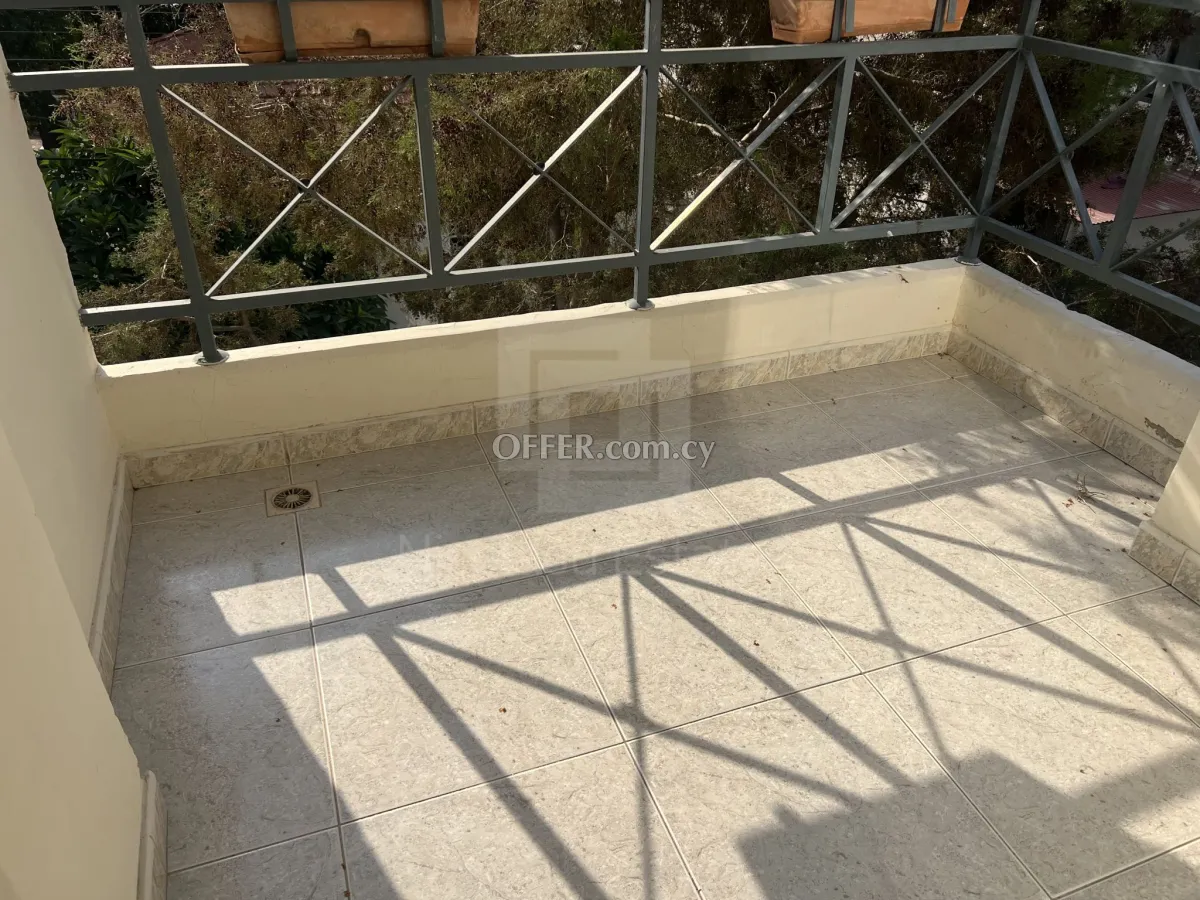 Large one bedroom flat in Neapolis Limassol near the sea for sale. - 3