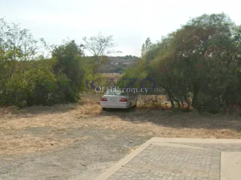 Building Plot for Sale 112m2 in Erimi Village - Main Photo
