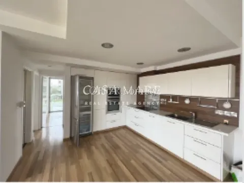 2 bedrooms Apartment in Strovolos - Main Photo