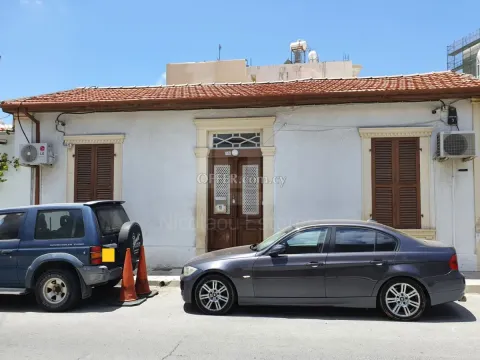Listed 4 bedroom house in the center of Limassol Agia Triada - Main Photo