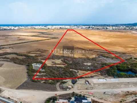 Shared Field in Paralimni - 5