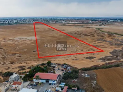 Shared Field in Paralimni - 4