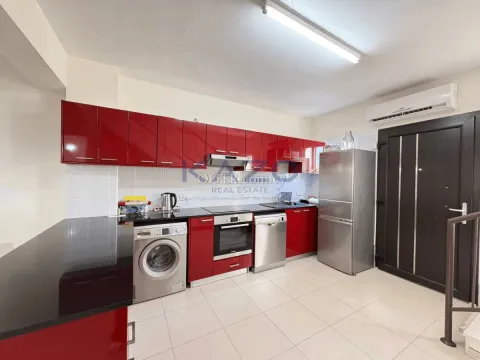 Fully Furnished Three Bedroom Home in Sunny Mandria - 10