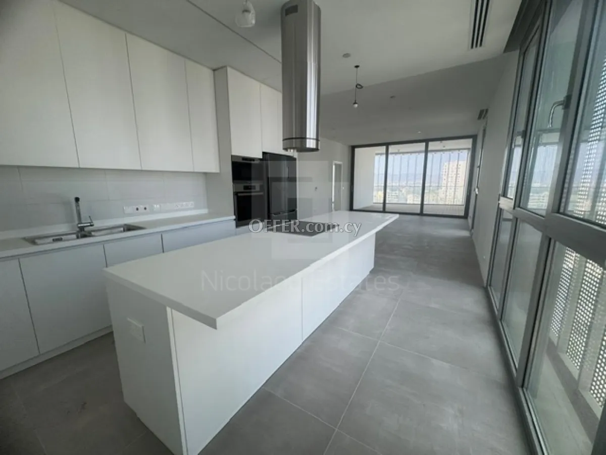 New modern three bedroom apartment on the 11th floor with panoramic views in Nicosia Town Center - 1