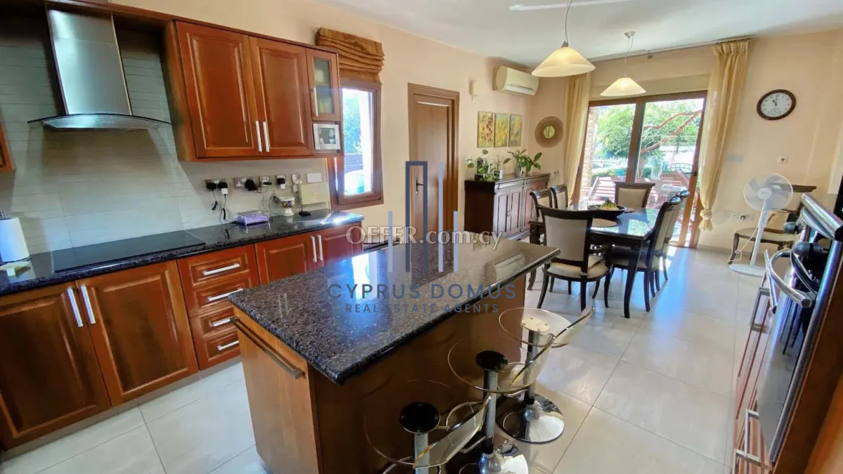 3 Bedroom family House for Sale in Peaceful Palodeia - 9