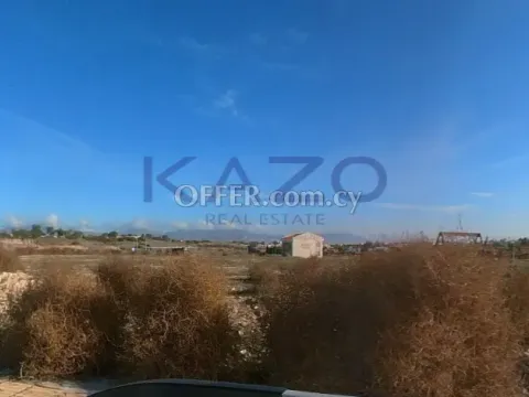 Residential Plot in Egkomi with Excellent Building Potential - Main Photo