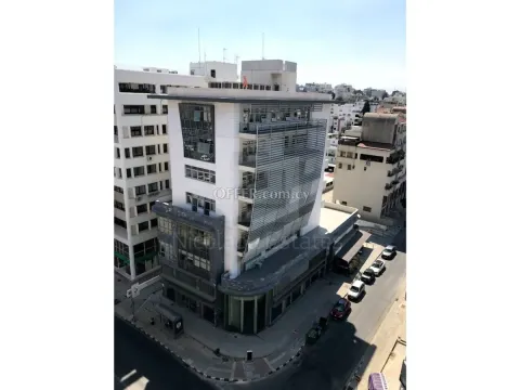 Modern office space on the forth floor in Makariou Avenue of Nicosia - Main Photo