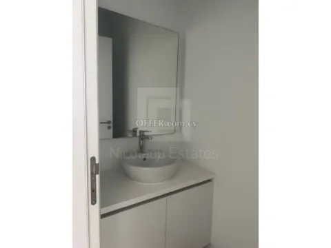 New modern three bedroom apartment on the 11th floor with panoramic views in Nicosia Town Center - 10