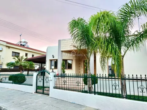FOUR BEDROOM DETACHED HOUSE FOR SALE IN EPISKOPI - 11