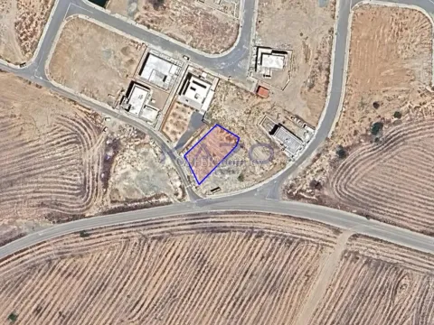 Residential Plot in Egkomi with Excellent Building Potential - 4