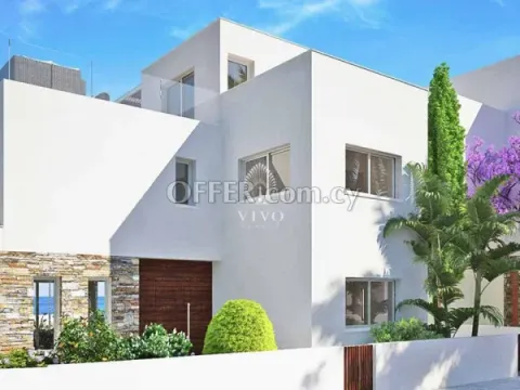 COASTAL 4 BEDROOM VILLA IN PAPHOS - 2