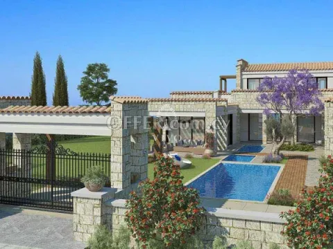 THREE BEDROOM VILLA IN A GOLF RESORT IN PAPHOS - 2