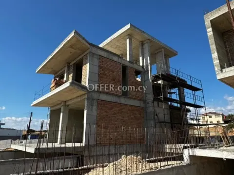 House (Detached) in Agia Fyla, Limassol for Sale - 9