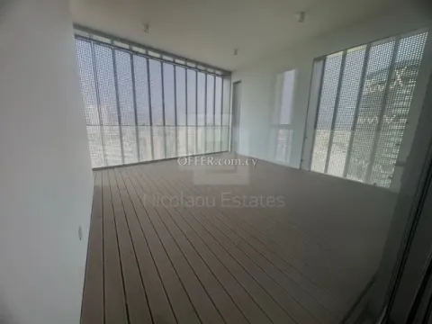 New modern three bedroom apartment on the 11th floor with panoramic views in Nicosia Town Center - 5