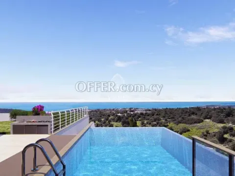 FIVE BEDROOM VILLA IN A GOLF RESORT IN PAPHOS - 6