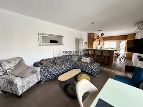 3 Bedroom Apartment for Rent in Mesa Geitonia - Main Photo