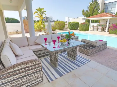 LUXURY 3-BEDROOM VILLA FOR SALE IN SEA CAVES, PEYIA - Main Photo