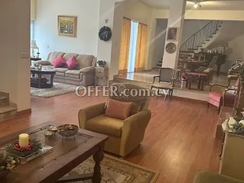 FOR RENT 5 BEDROOM HOUSE NEAR T0 RIGA FEREOU STR - Main Photo