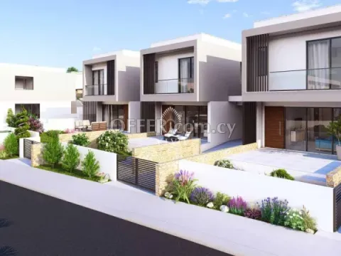 THREE BEDROOM BEACHFRONT VILLA IN PAPHOS - 4