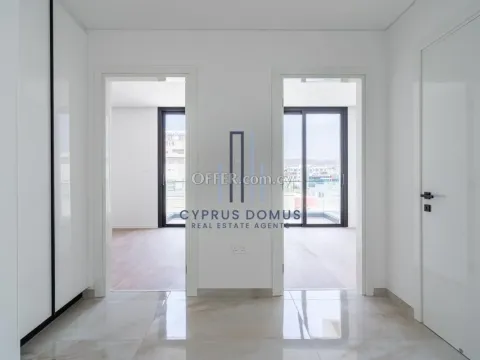 Modern Two Bedroom Apartment Linopetra Quiet Residential Area - 12