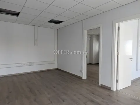 Commercial (Office) in Agioi Omologites, Nicosia for Sale - 8