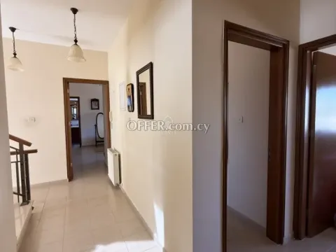 LARGE CUSTOM-BUILT VILLA FOR SALE IN EMBA - 5