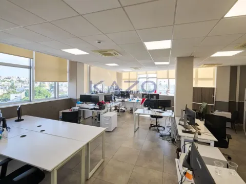 Top Floor Office 850m2 for Rent in Kapsalos - 4