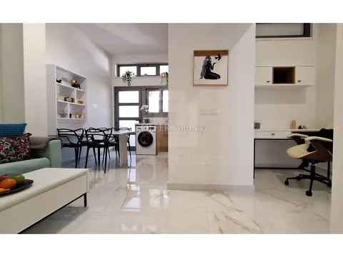 Brand new renovated 1 bedroom apartments in the heart of Old Town - Main Photo