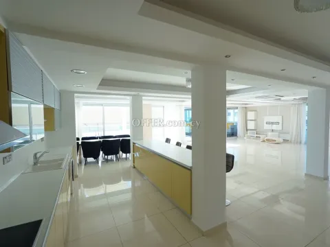 Apartment (Penthouse) in Posidonia Area, Limassol for Sale - Main Photo