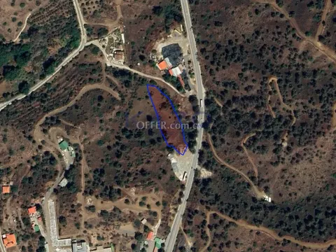Large 3011m2 Field for Sale in Evrychou - Main Photo