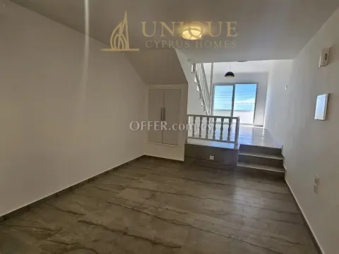 Modern South Facing Townhouse With Sea View Universal - Main Photo